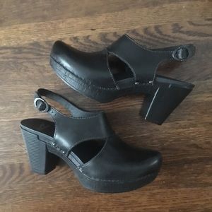 Dansko Riley leather clogs